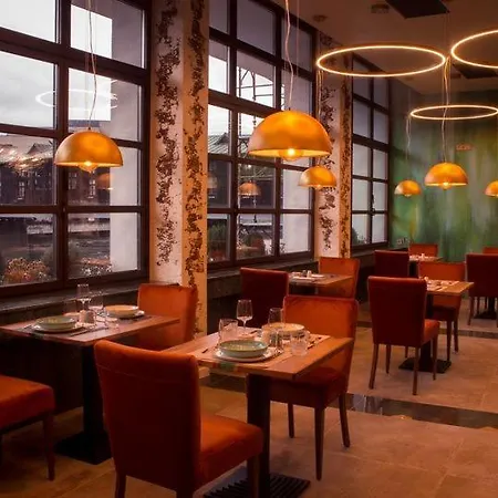 покрит 酒店
