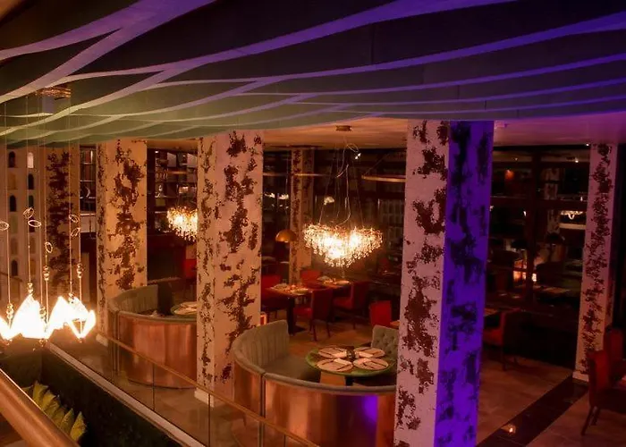 Hotel покрит 3*