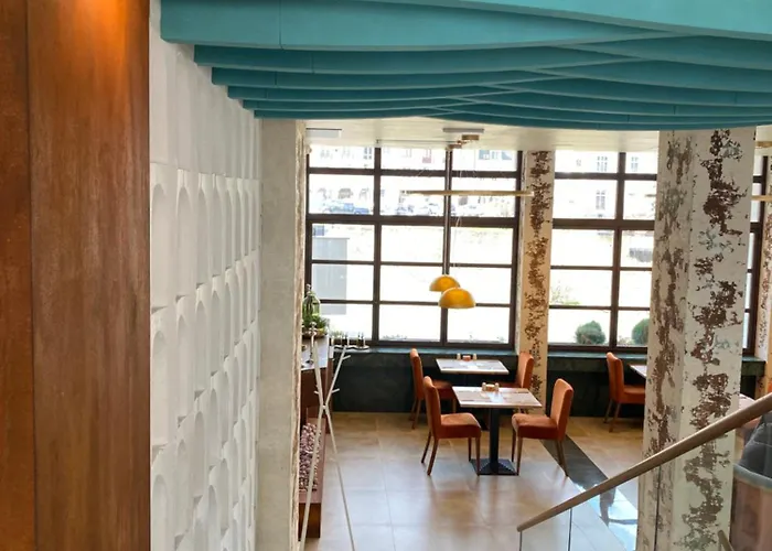 покрит Hotel 3*